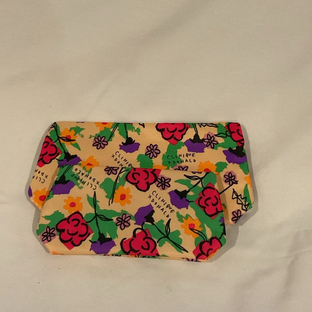 Clinique Floral Print‎ Set of 2 Cosmetic Pouches